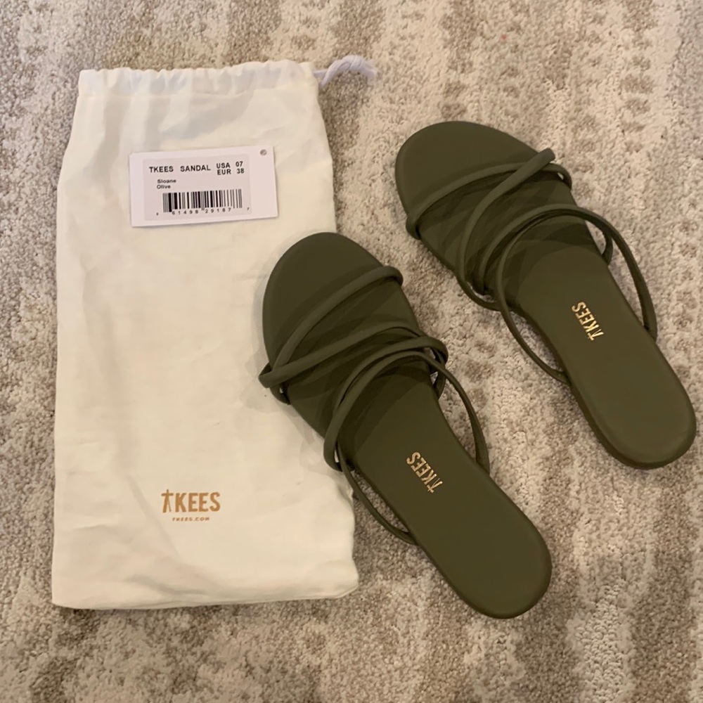 Tkees sandal